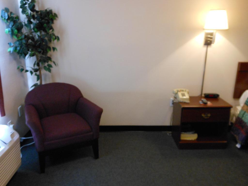 Savannah Suites Chesapeake Extérieur photo